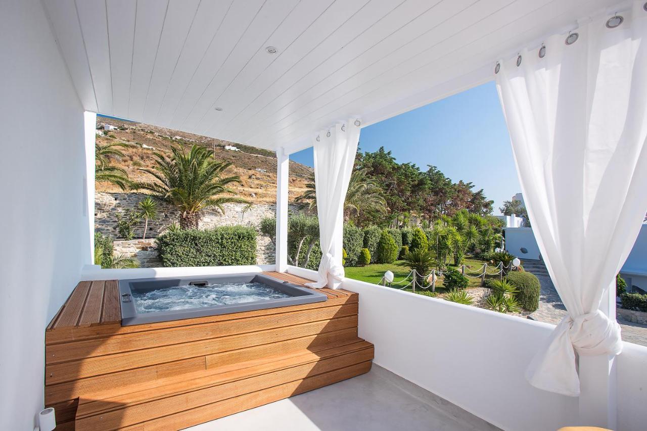 Paros Palace Kültér fotó